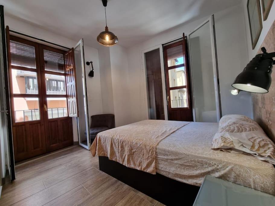 Appartamento Exclusividad A Pie De La Torre De La Catedral Granada Esterno foto